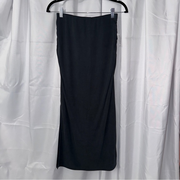 Kenneth Cole Dresses & Skirts - NWT Kenneth Cole Navy Blue Pencil Skirt #197